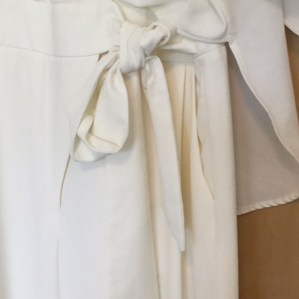 WRAP FRONT FLOWY CREPE JUMPSUIT - Picture 3 of 10